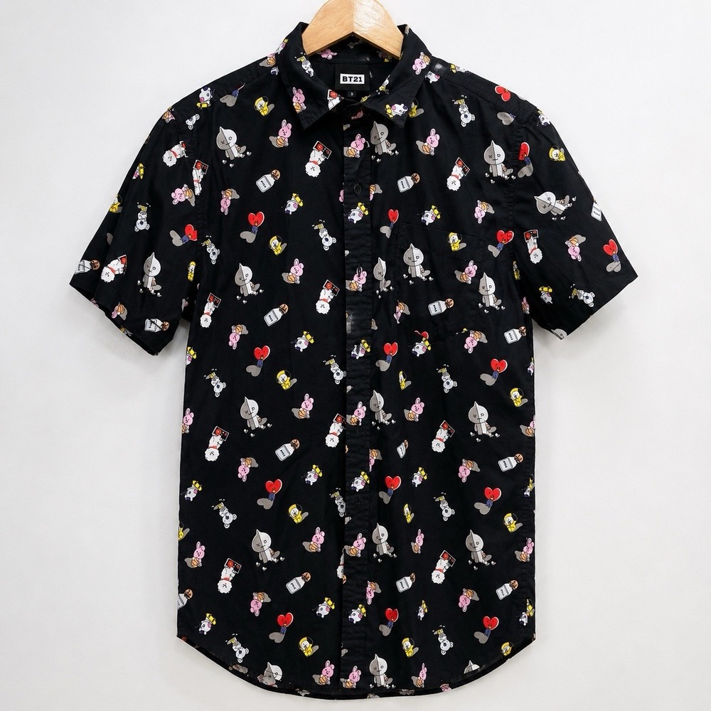 BT21 Black All Over Print Short Sleeve Button Up Shirt Men's Small BTS